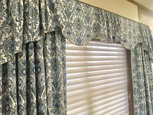 Hunter Douglas Dealer Image